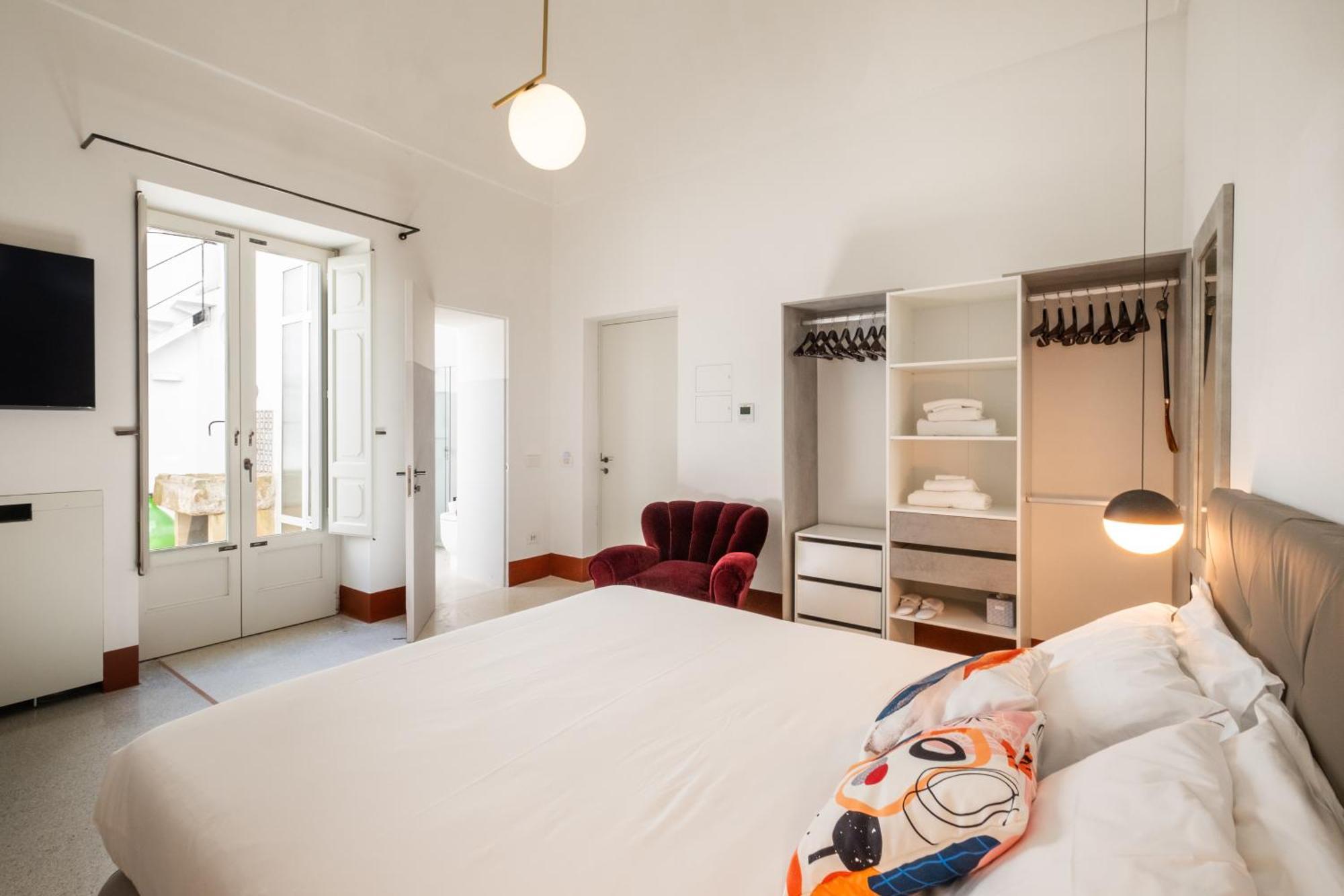 Dimora Del Vescovo Art Boutique Bed & Breakfast