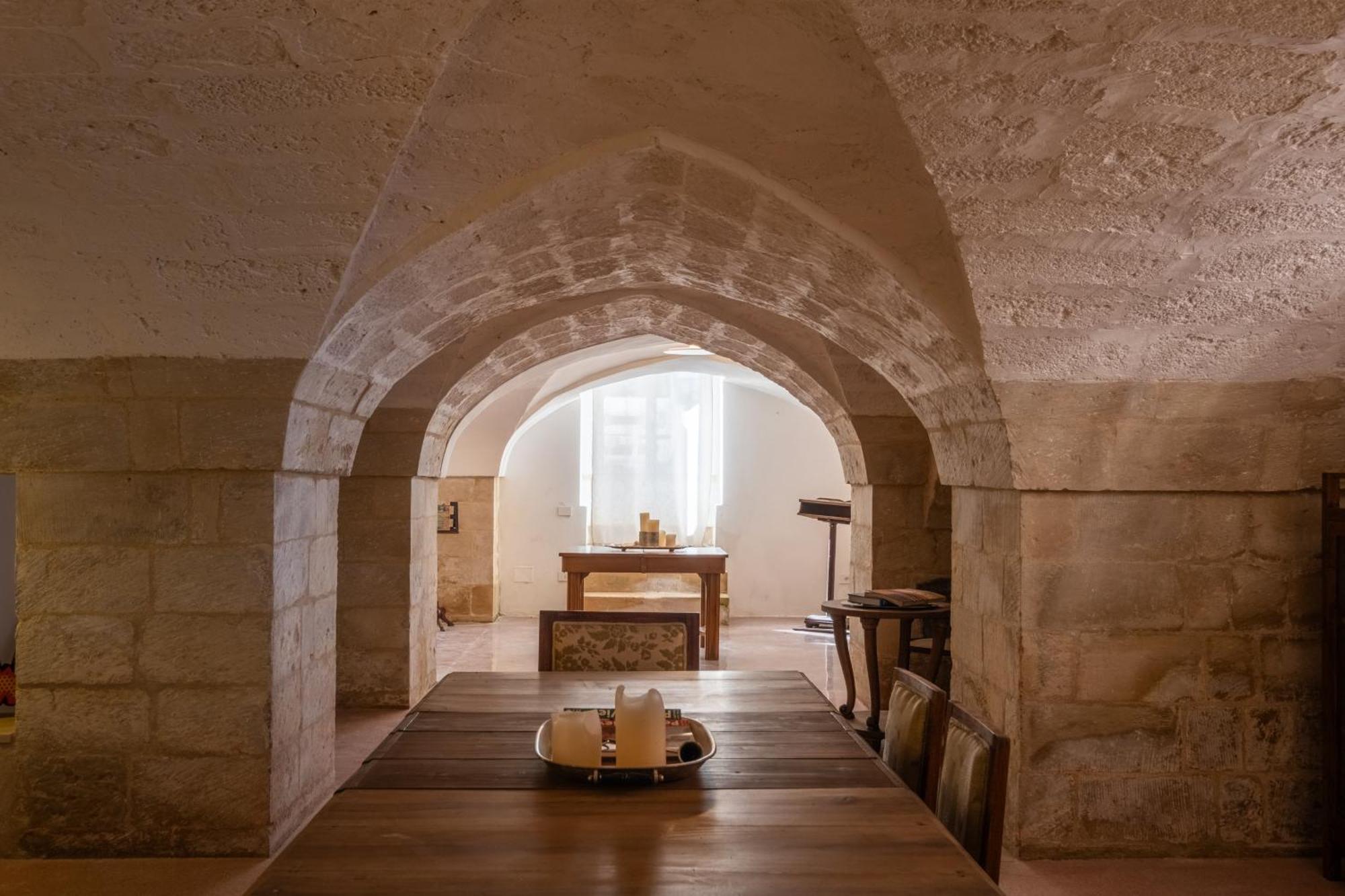 Dimora Del Vescovo Art Boutique Bed & Breakfast Minervino di Lecce