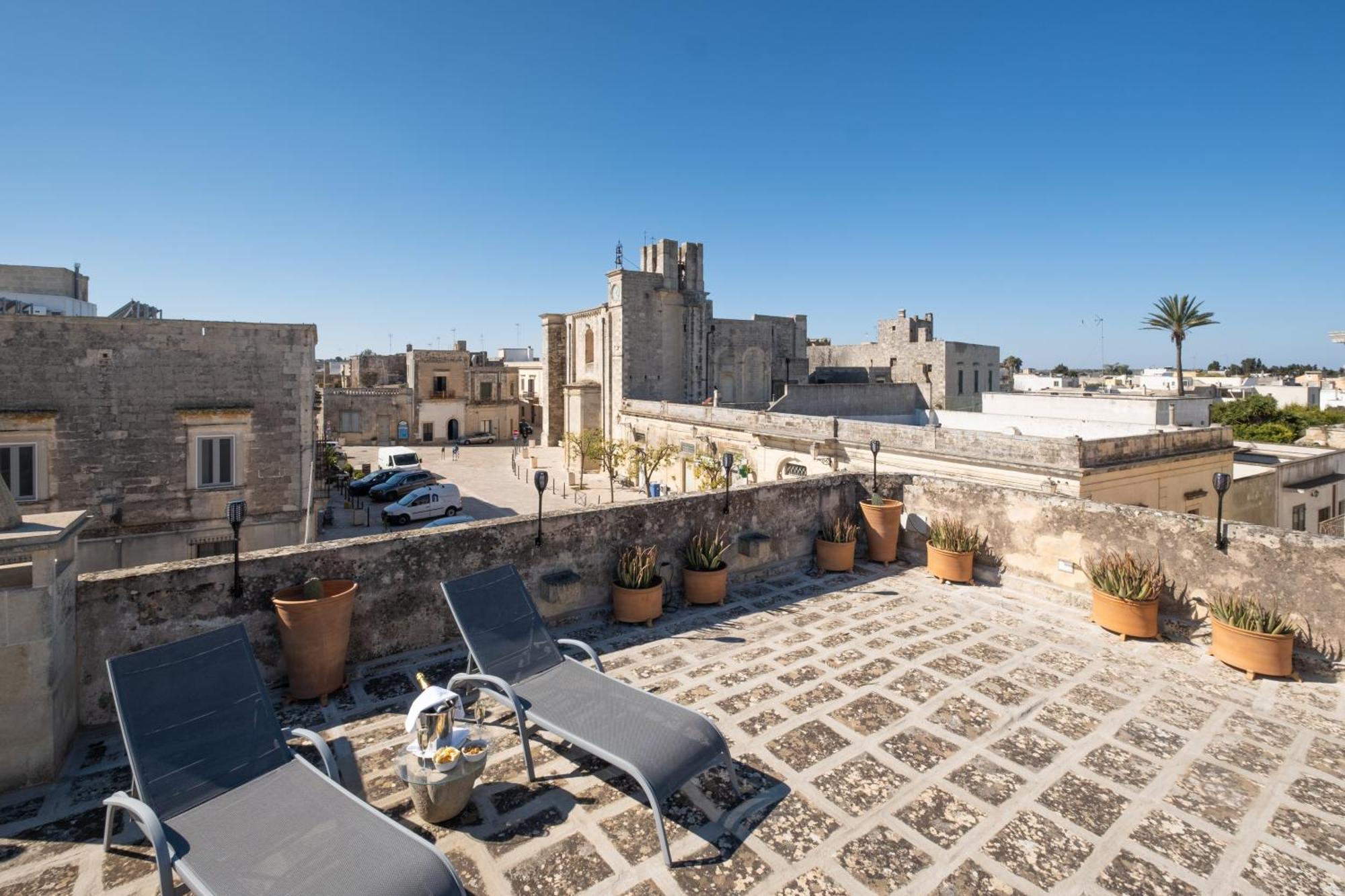 Dimora Del Vescovo Art Boutique Bed & Breakfast Minervino di Lecce